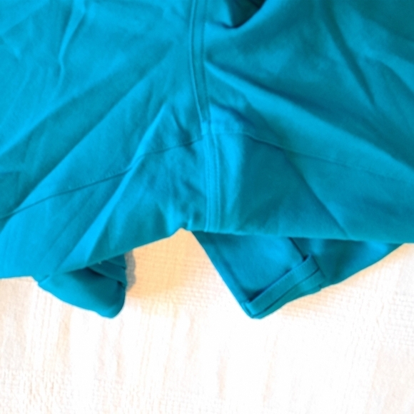 Torrid women's size Plus size 24R teal/blue pants cropped lots of stretch - Picture 7 of 10